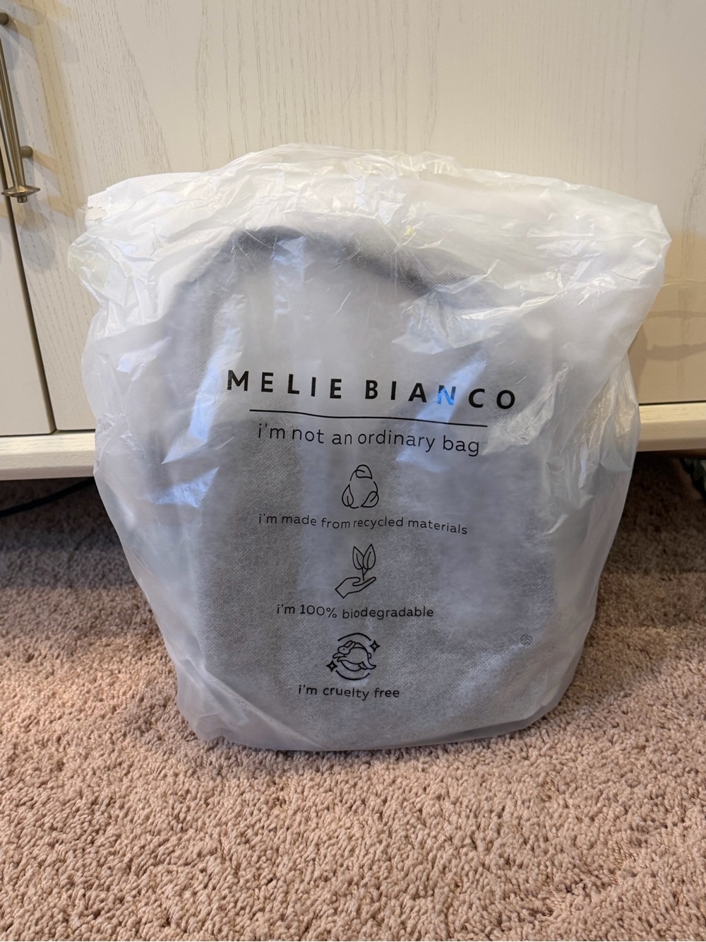 NWT new melie bianco Anthropologie tulip handle crossbody tote bag + Pouch black - Picture 14 of 15